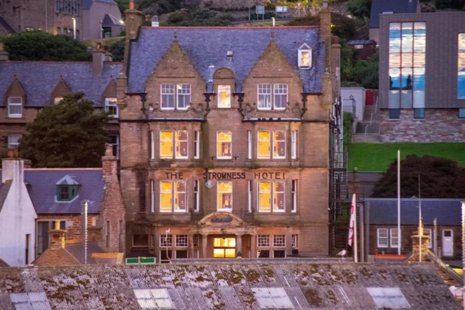The Stromness Hotel by Paymán Club