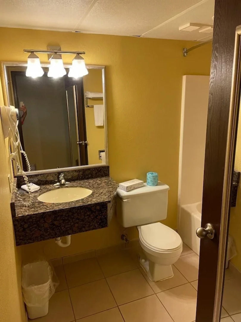 Quality Inn South Hutchinson