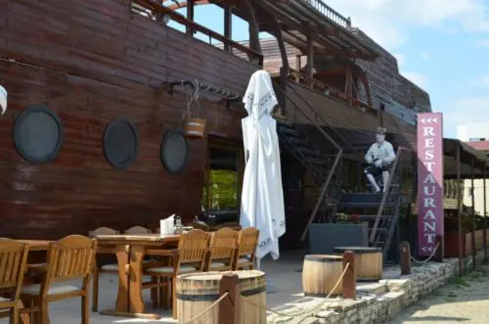 Club de Vacanta Corabia Piratilor