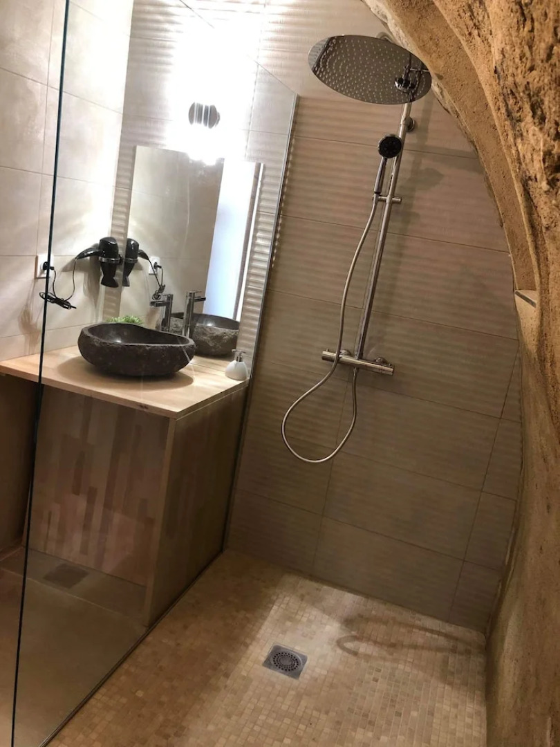 Paradise Love In Provence