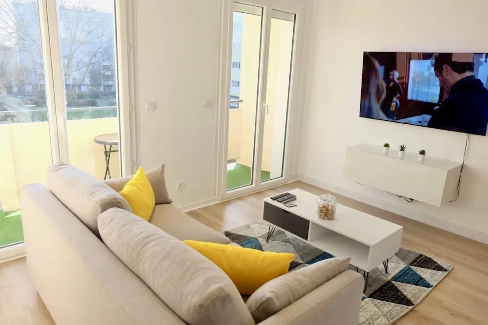 LaCompanyDes Concierges Loft Et Affaires