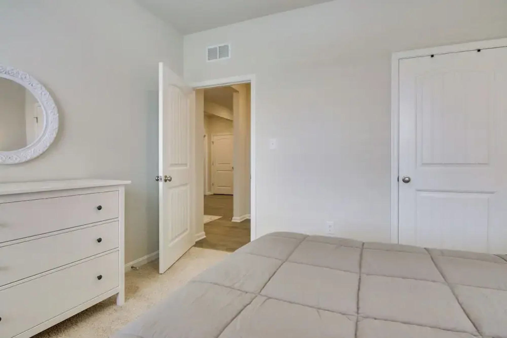 3 Mi to Bethany Beach: Ocean View Home w/ Patio