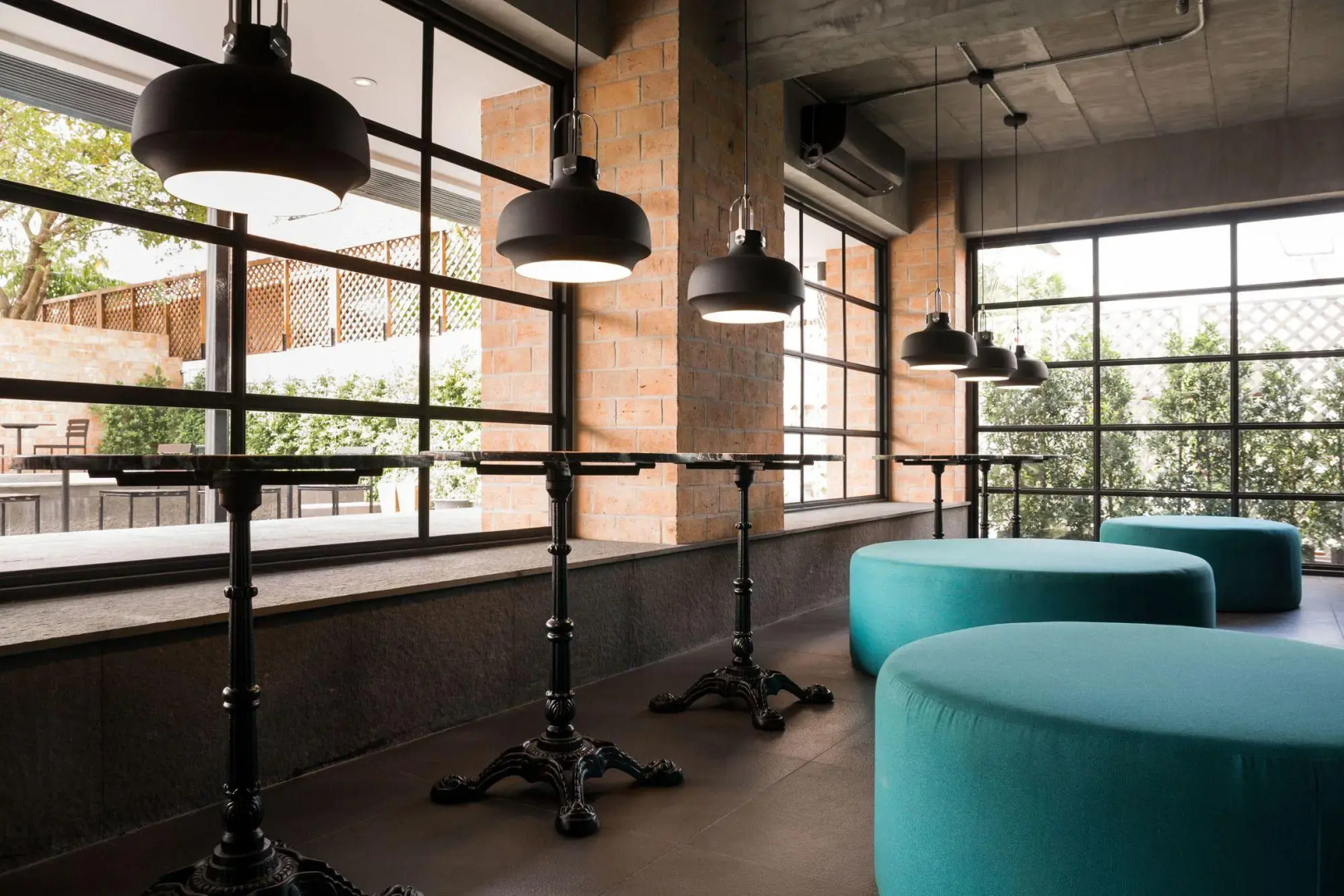 Theorie Hotel Sukhumvit 107 by SLH