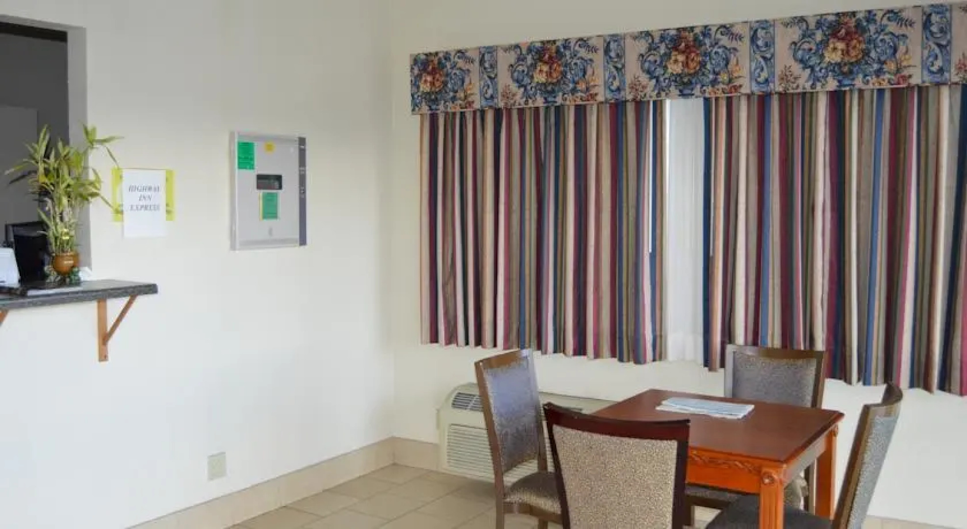 Hiway Inn Express of Kiowa