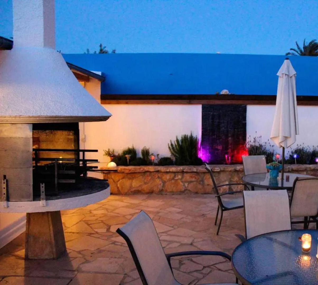 House with 5 Bedrooms in Poble Nou, with Enclosed Garden And Wifi - 6 Km From the Beach