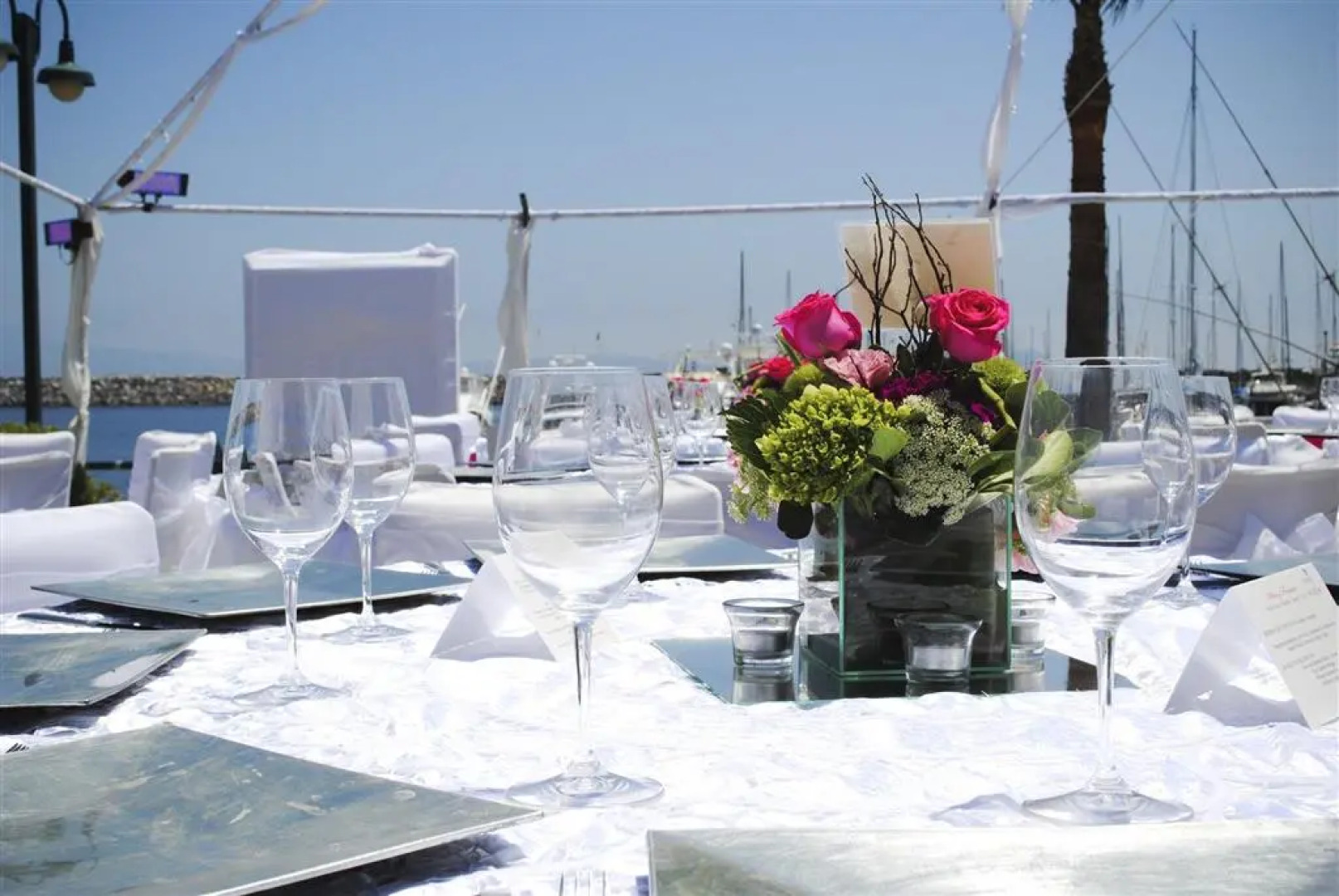 Hotel Coral And Marina