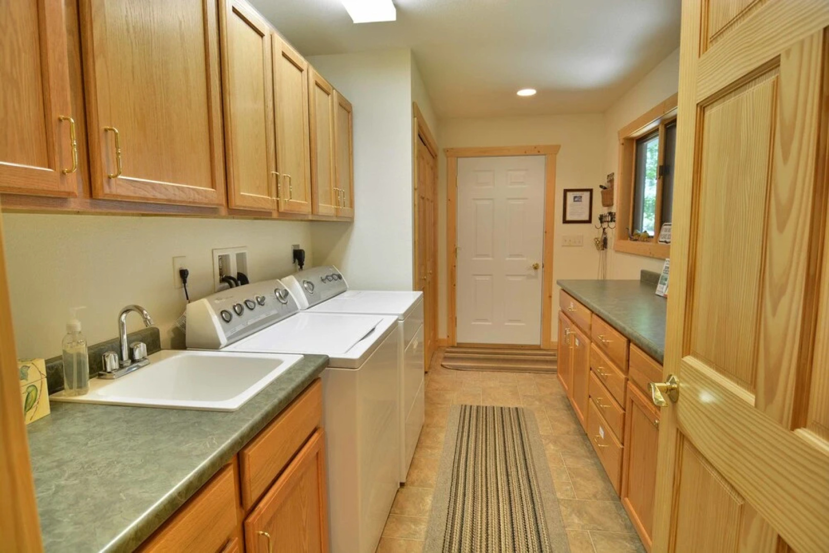 Namakagon Landing 4 Bedroom Home by RedAwning