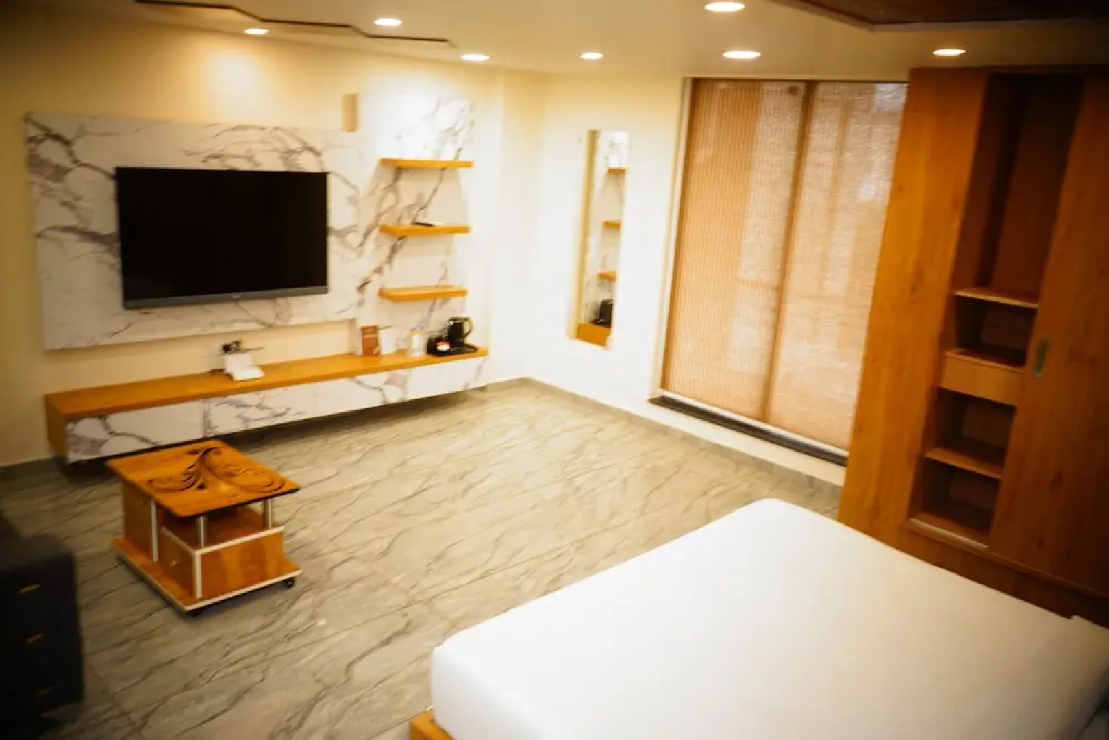 Signum Cityscape landmark Dahej