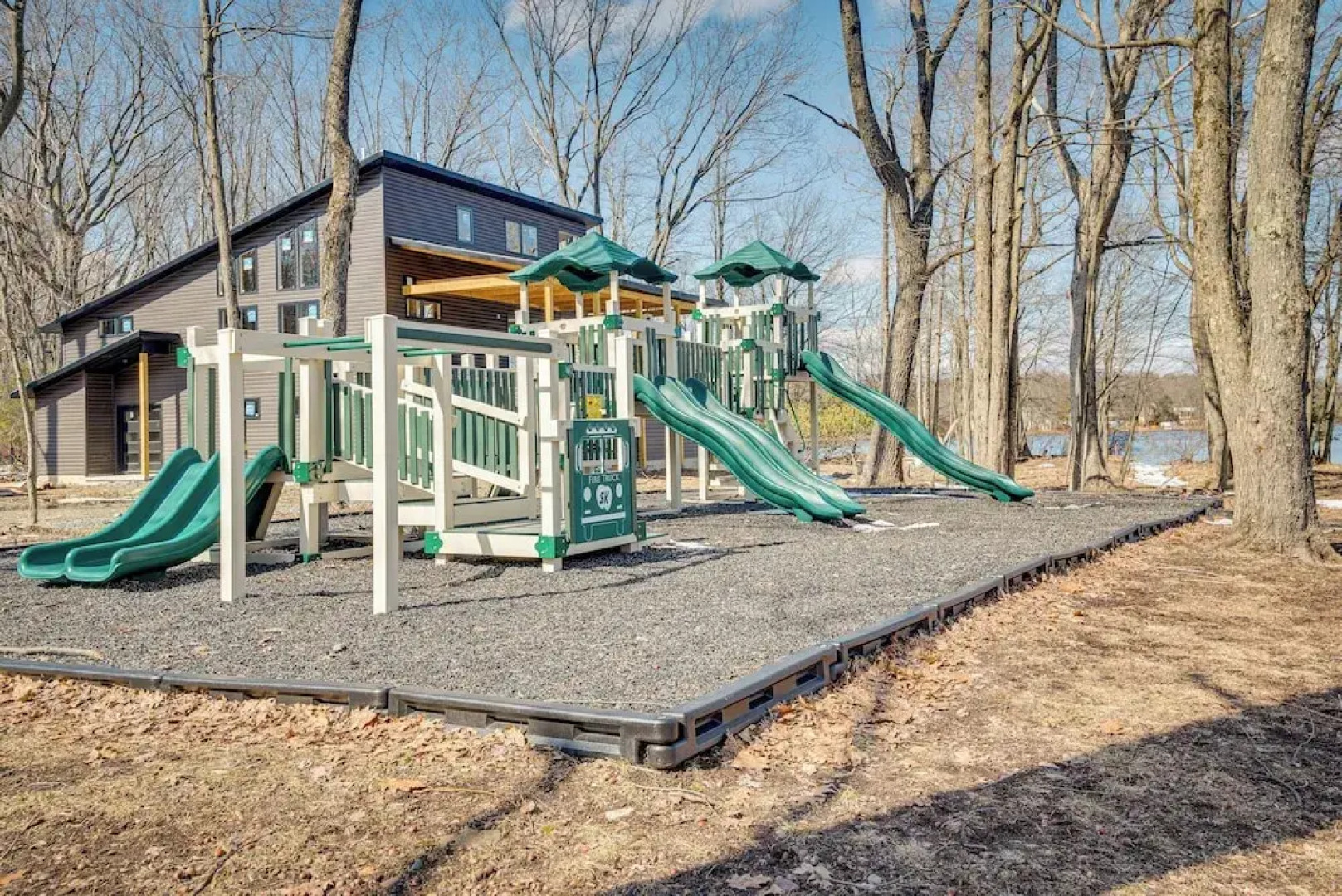 Dock & Sunroom: Waterfront Home Near Kalahari!