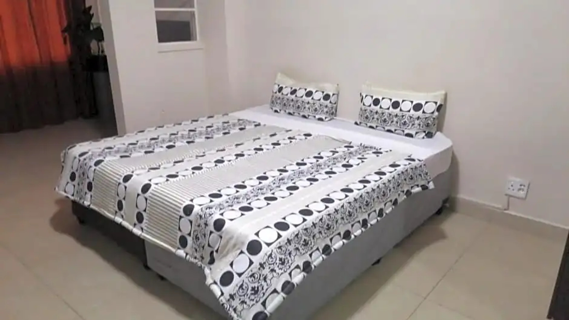 Bayside Hotel 14 Monty Naicker Street