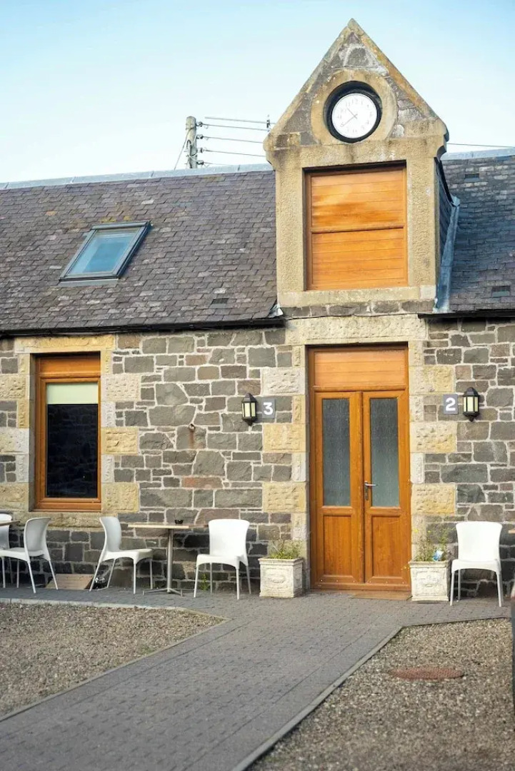 Traquair Arms Hotel