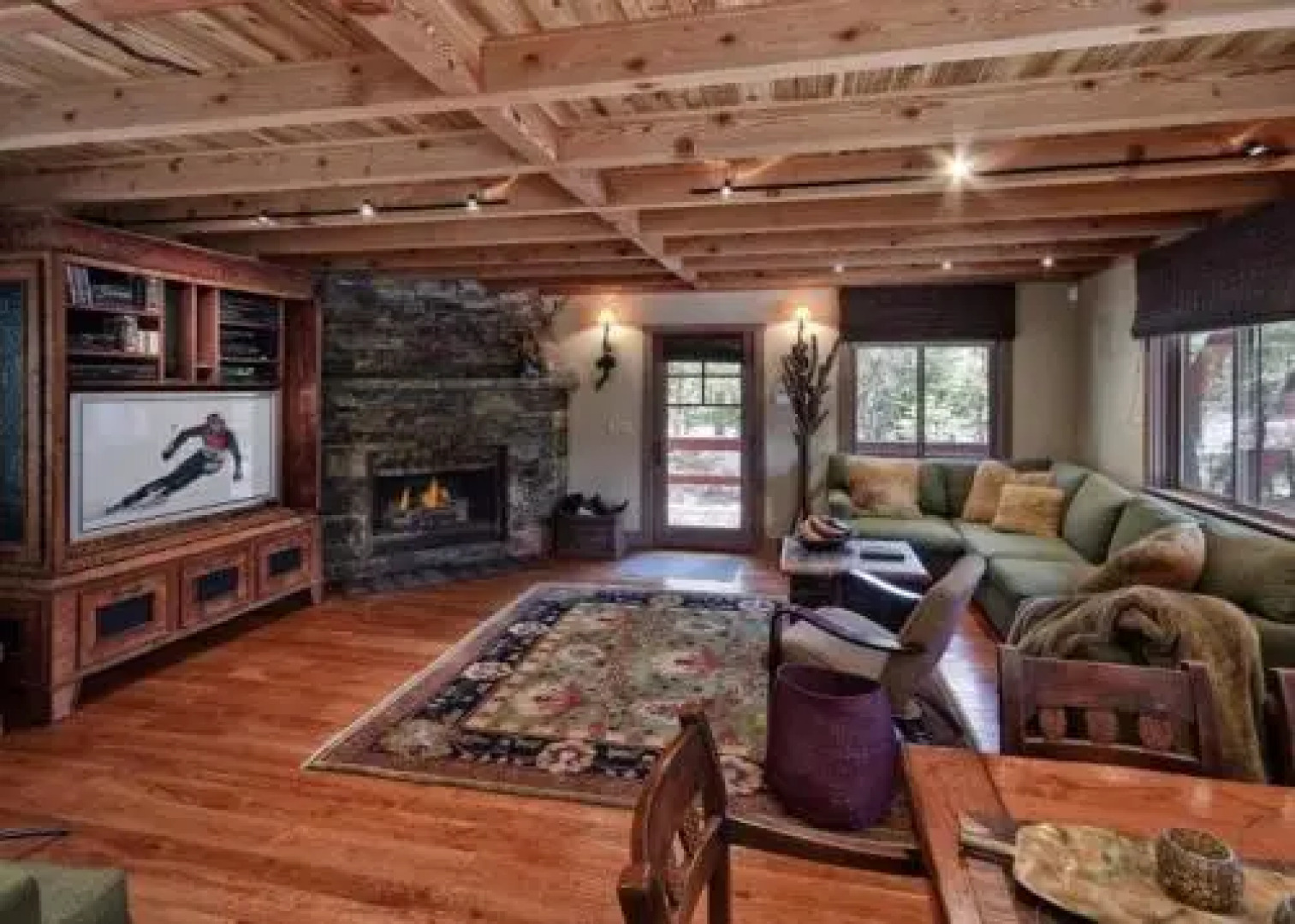 Weil Luxury Vacation Cabin