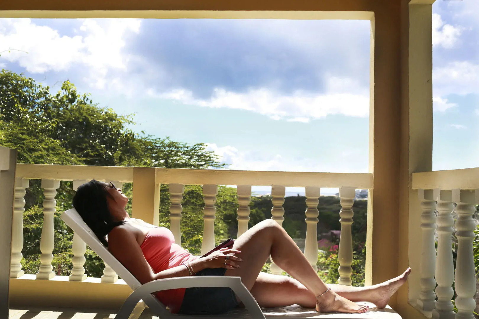 Hersher Studios & Apartments