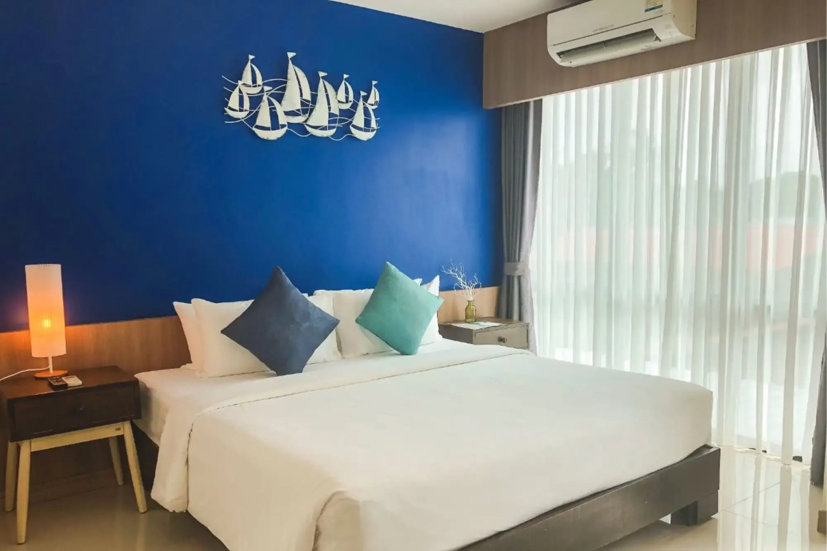 The Sixteenth Naiyang Beach Hotel