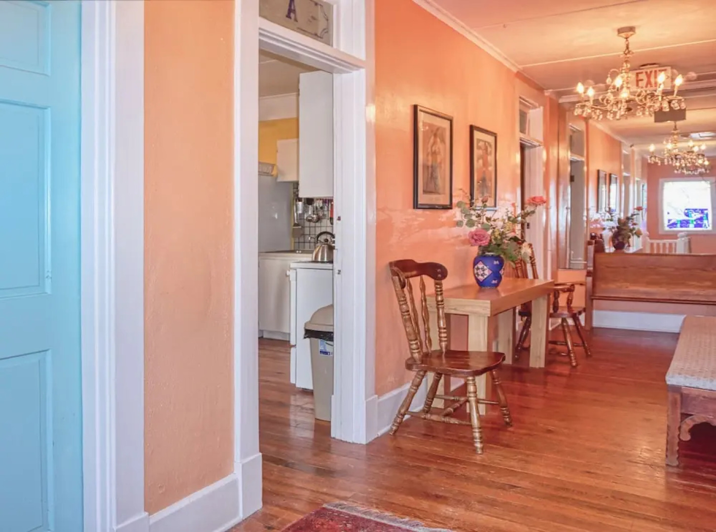 Pass A Grille Beach Escape (107-8)