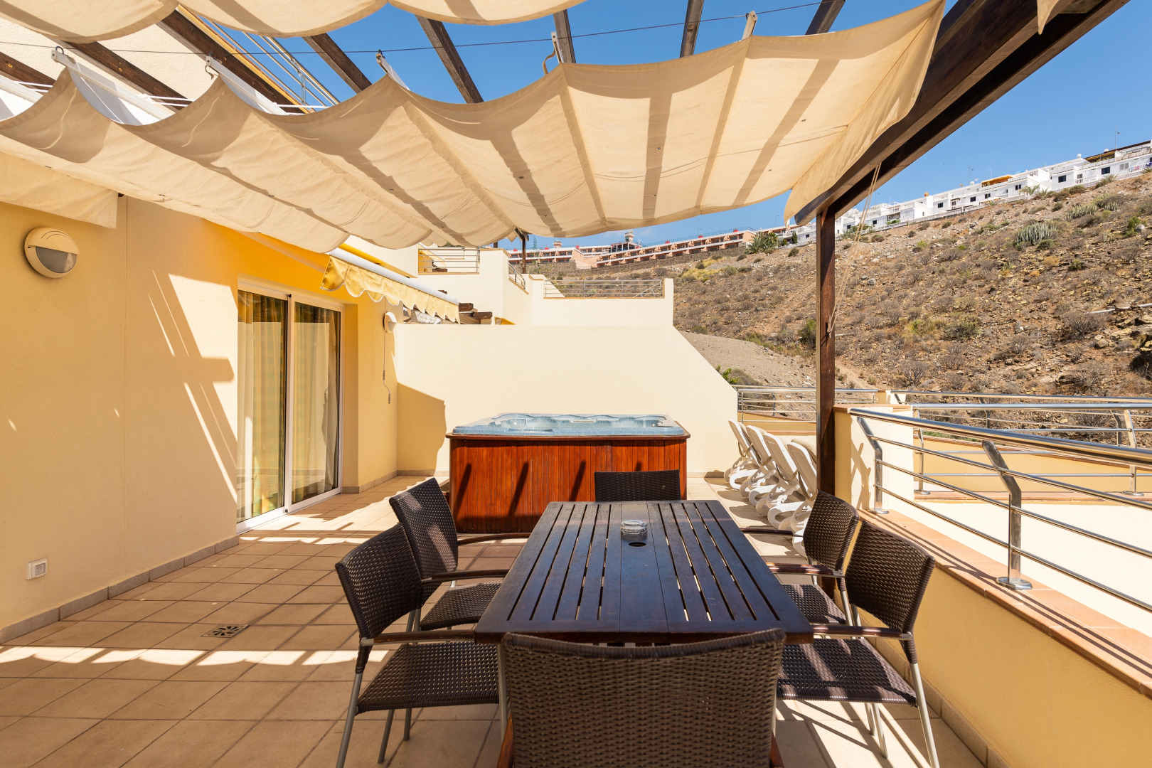 Отель Holiday Club Sol Amadores