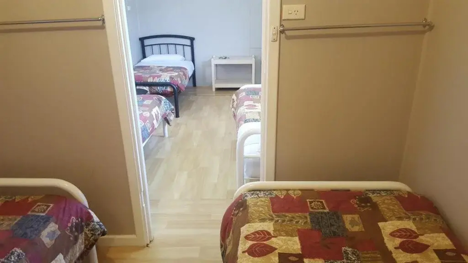 Tingle All Over Budget Accommodation