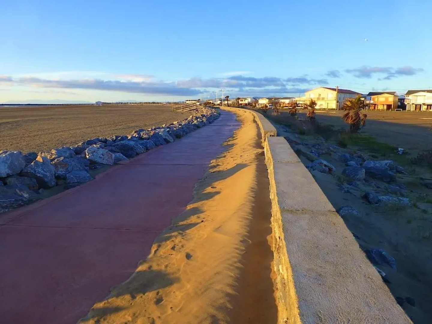 Apartment With 2 Bedrooms in Gruissan, With Wonderful sea View, Furnished Terrace and Wifi - 50 m From the Beach