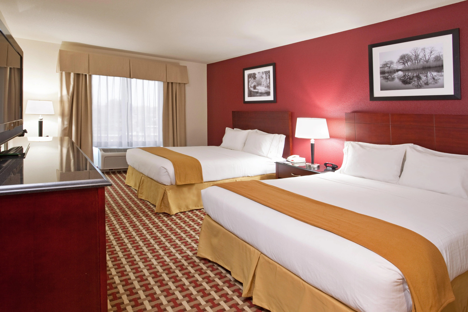 Holiday Inn Express Hotel & Suites Columbus Univ Area - Osu by IHG
