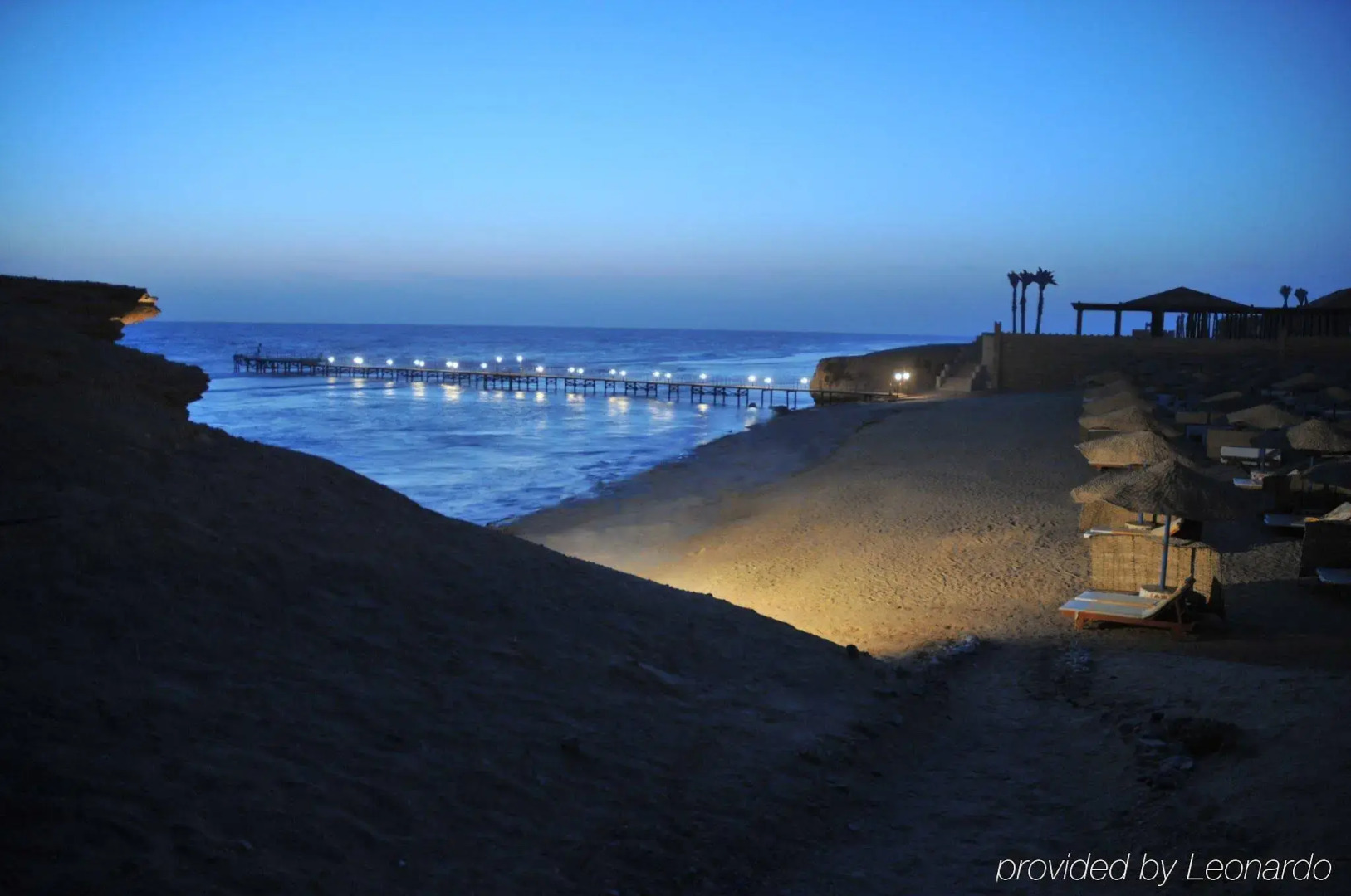 Отель JAZ Neo Reef Marsa