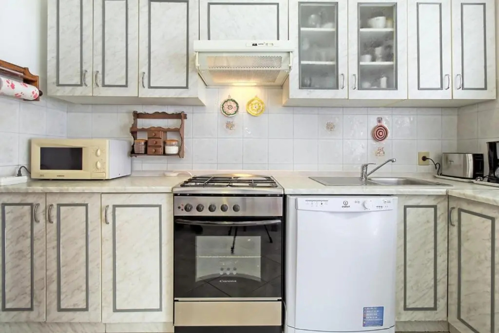 Eva House with Apartment