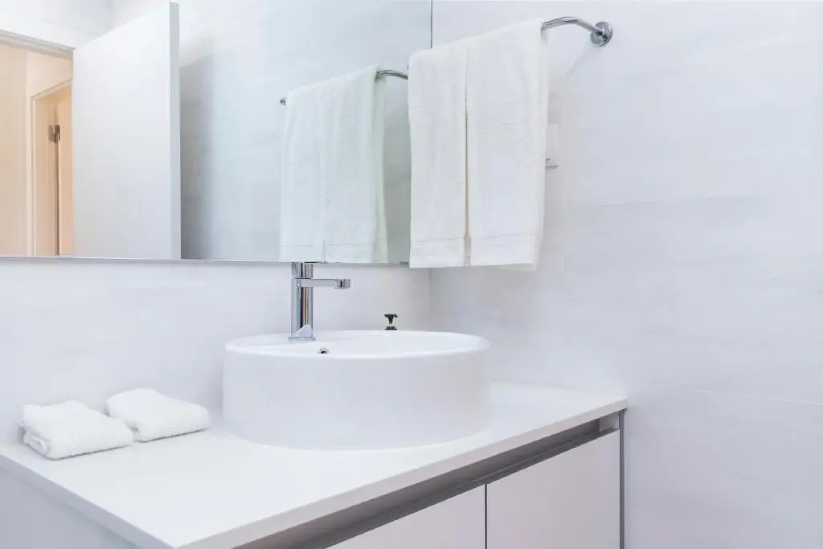 Lisbon Bica Suites Apartments