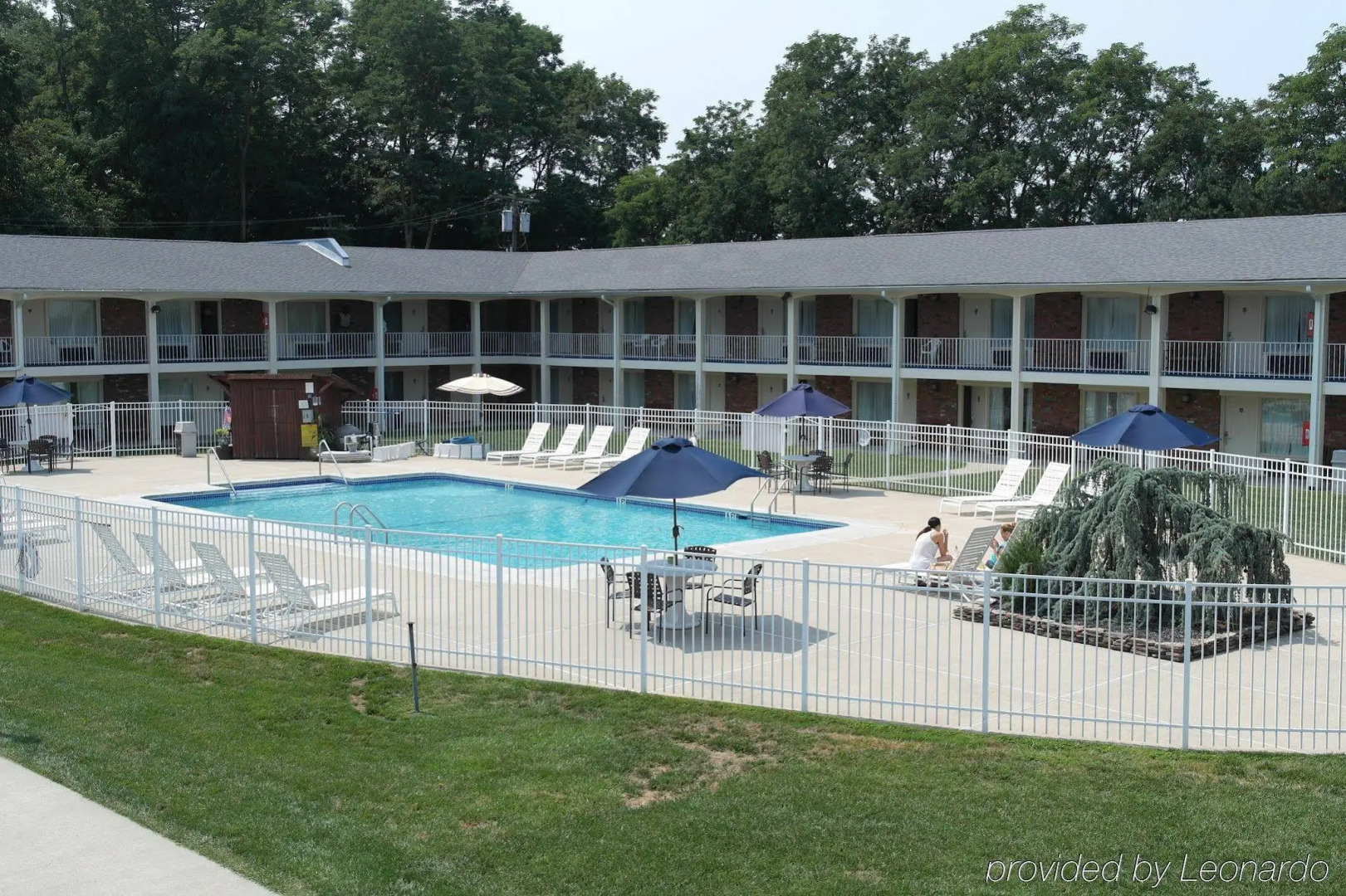 Crystal Inn Eatontown