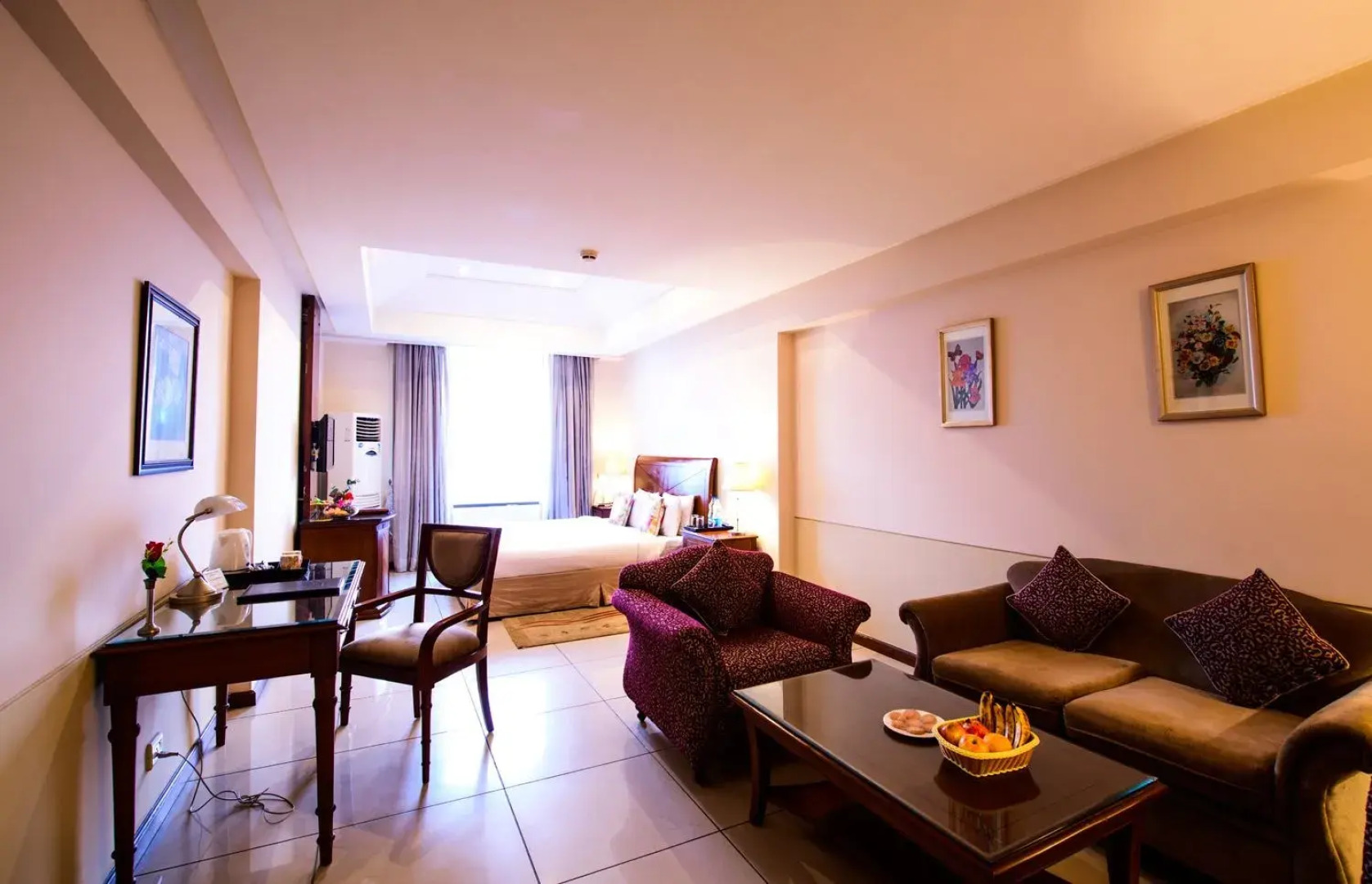 Hotel Majestic Grand