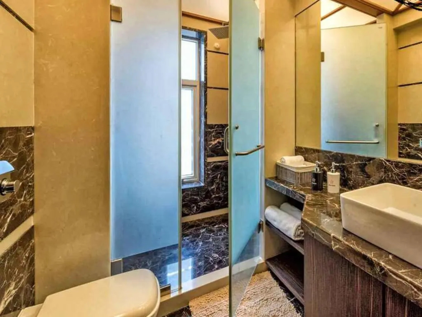 Oceanfront 4 bed private pool Gorai beach villa near Mumbai