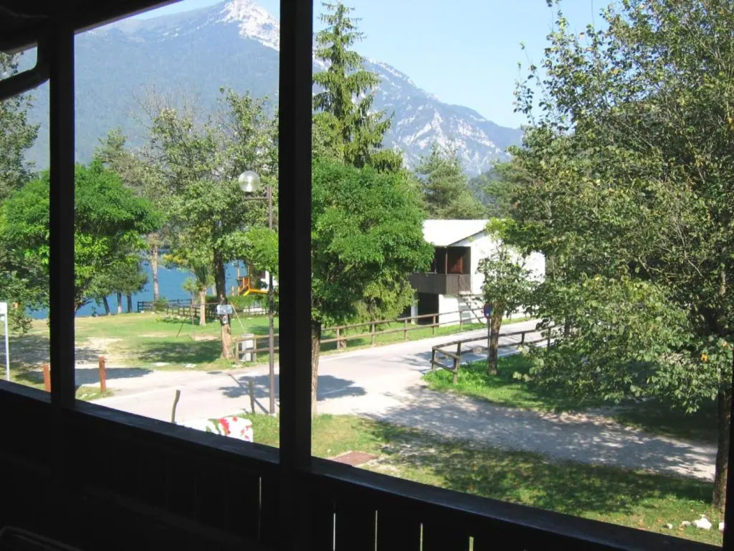 Bungalow Green Holiday