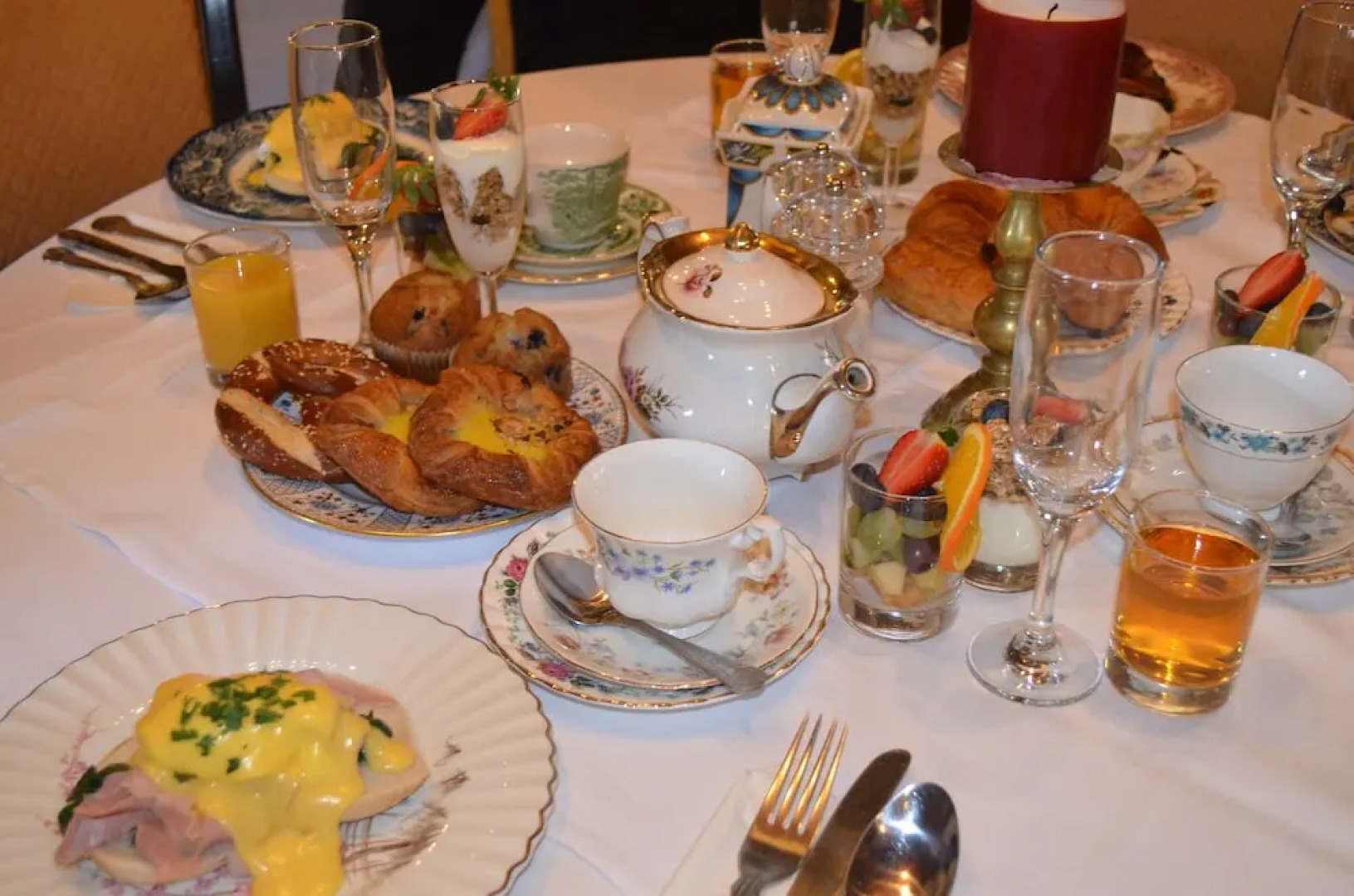 The Royal Arms Hotel