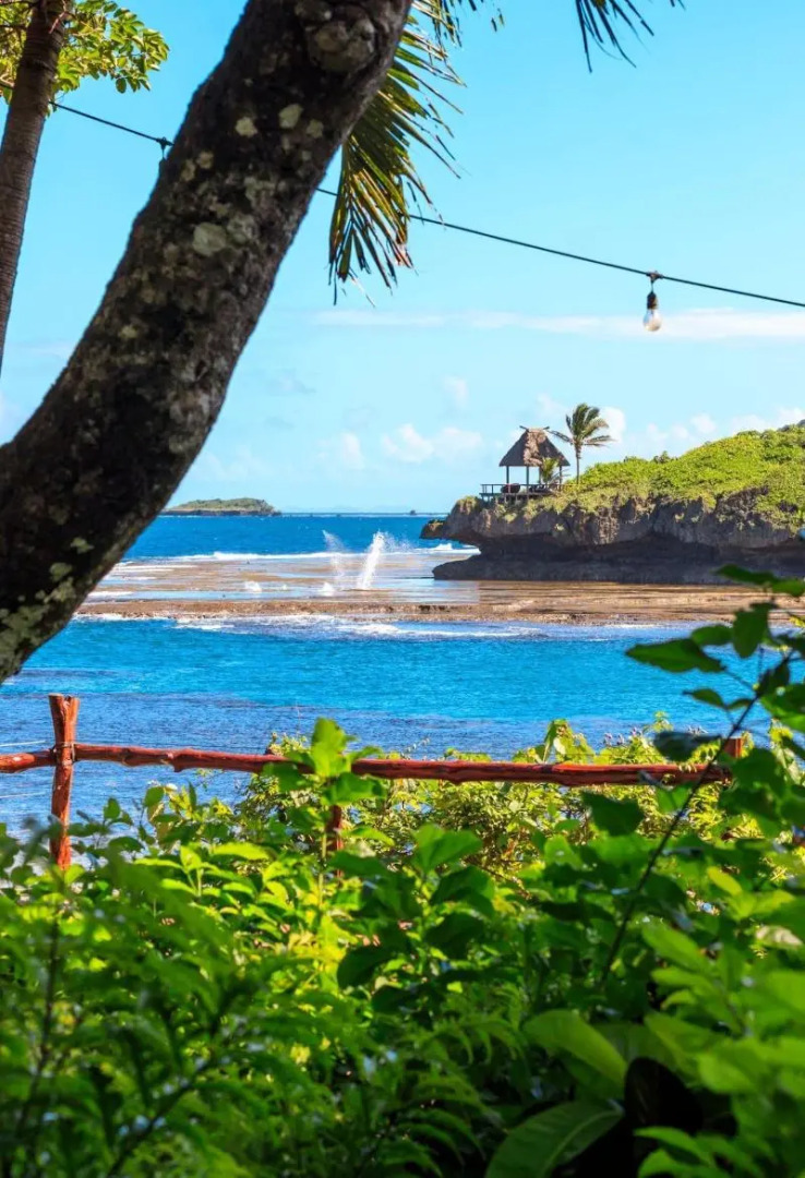 Savasi Island Resort