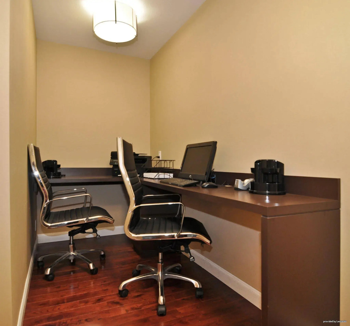 Hotel Indigo Napa Valley by IHG