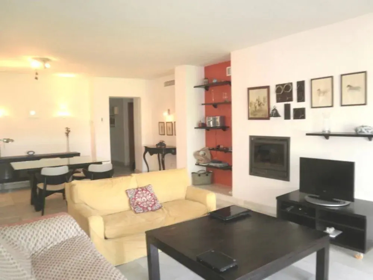 Sotogrande piscina gimnasio padel vistas al rio by Lightbooking