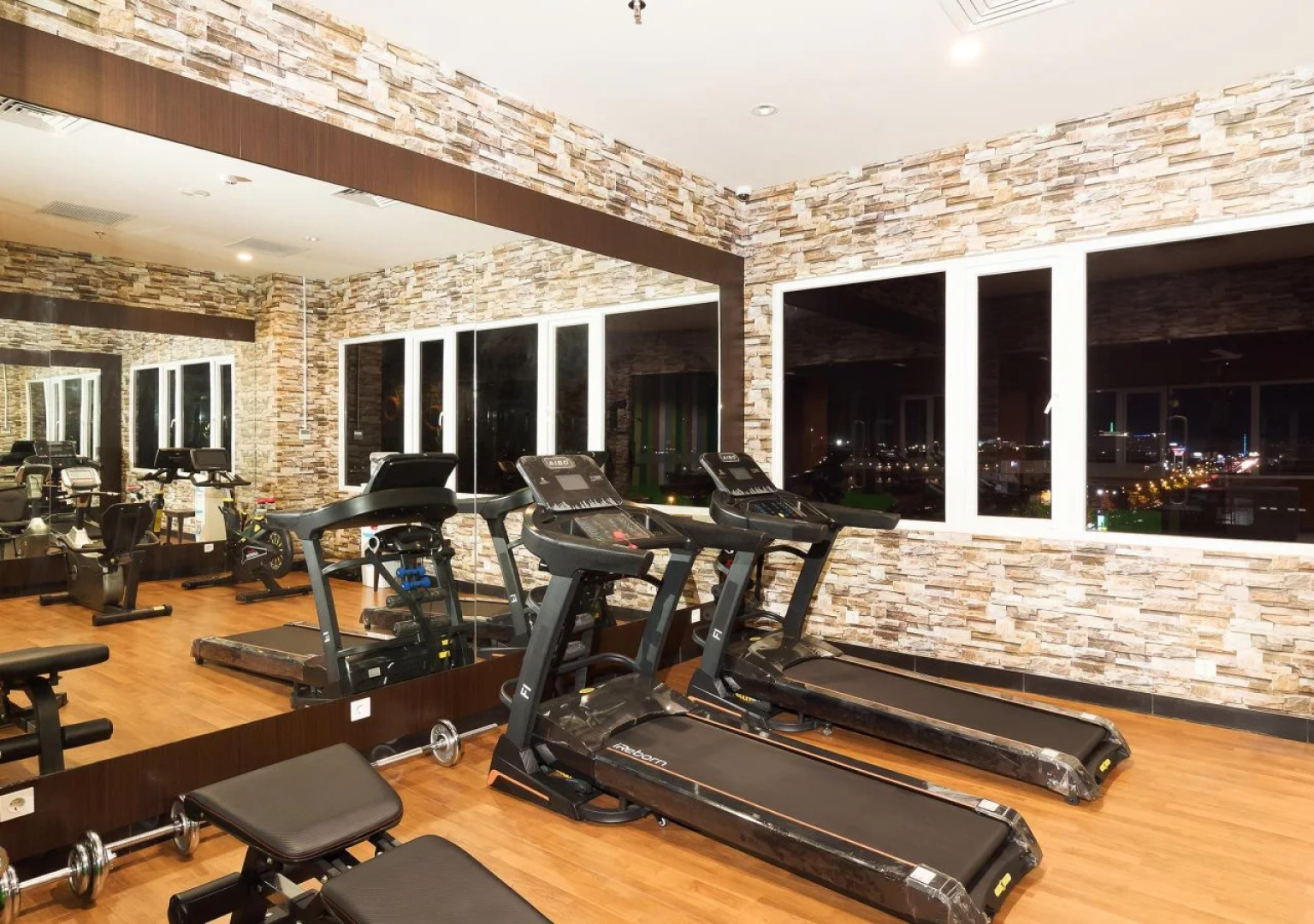 Best Western Kindai Hotel