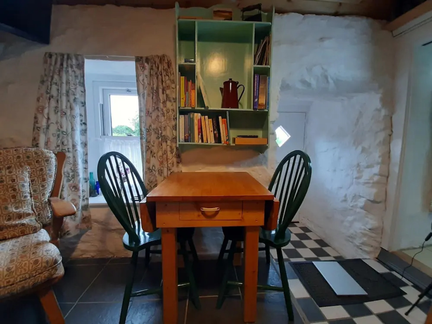 Cherrytreecottage - Cosy 19thcentury/pet Friendly