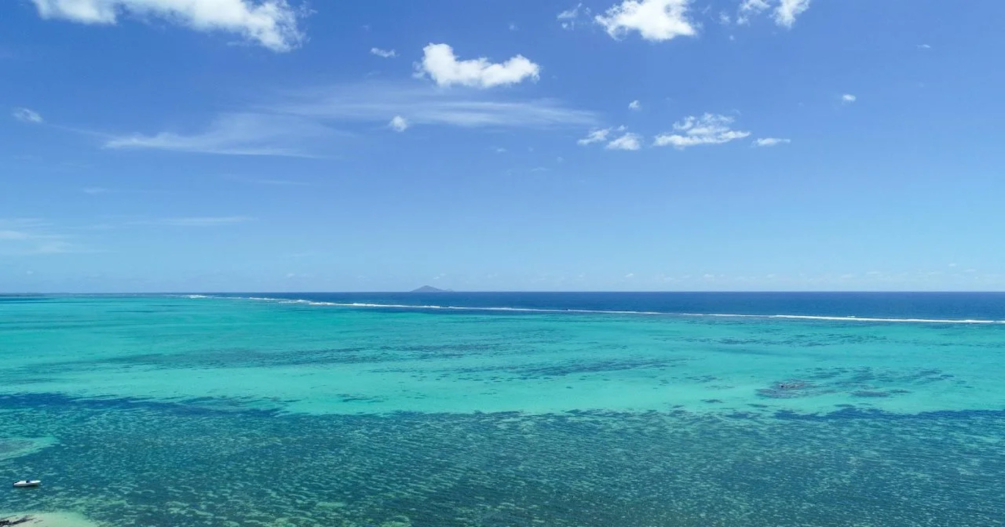 La Case Creole Beachfront Villa by StayMauritius