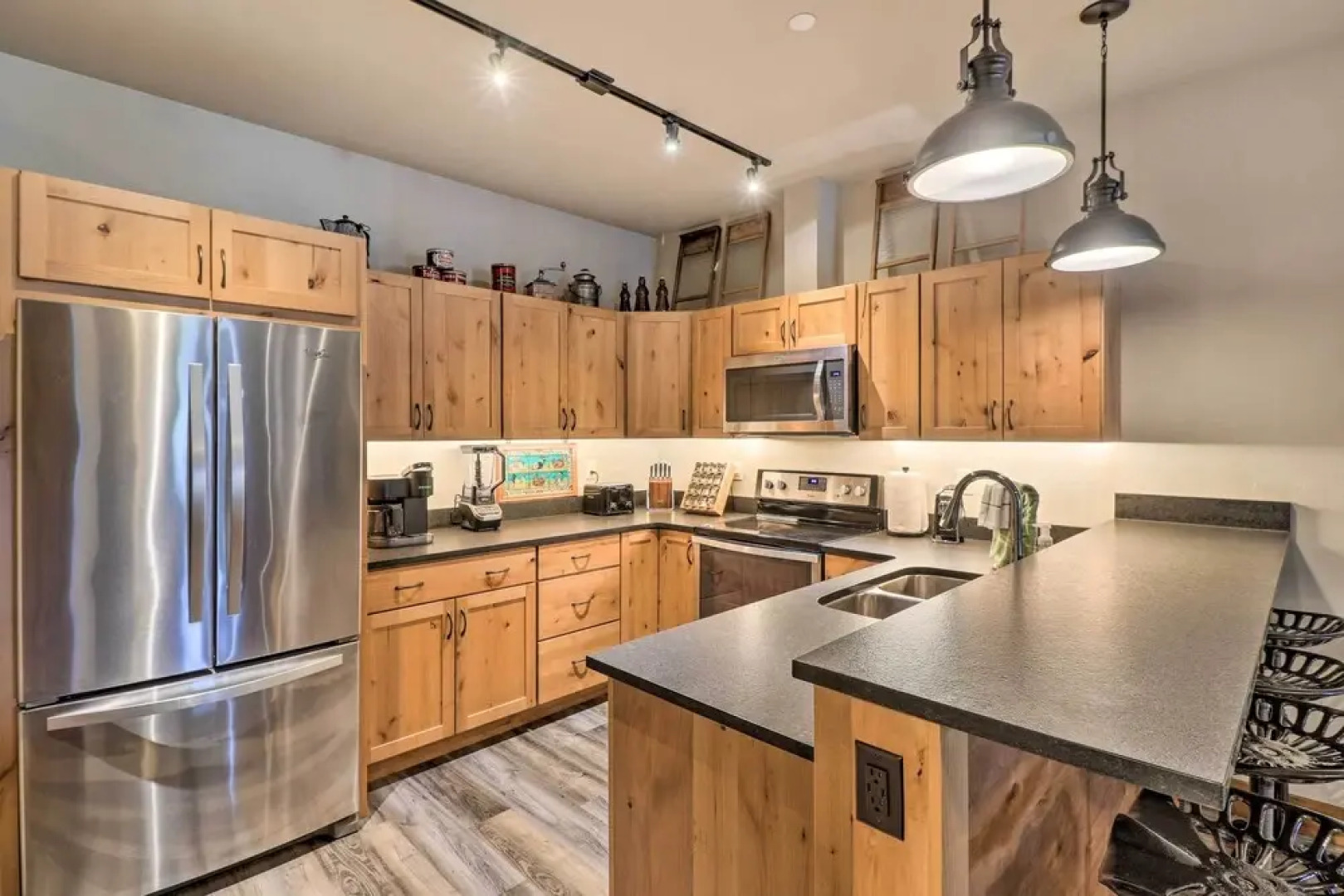 Cozy Columbia Falls Condo w/ Private Balcony!