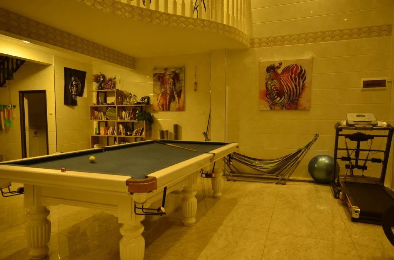 Beihai SHANSHANG See Sun Youth Hostel