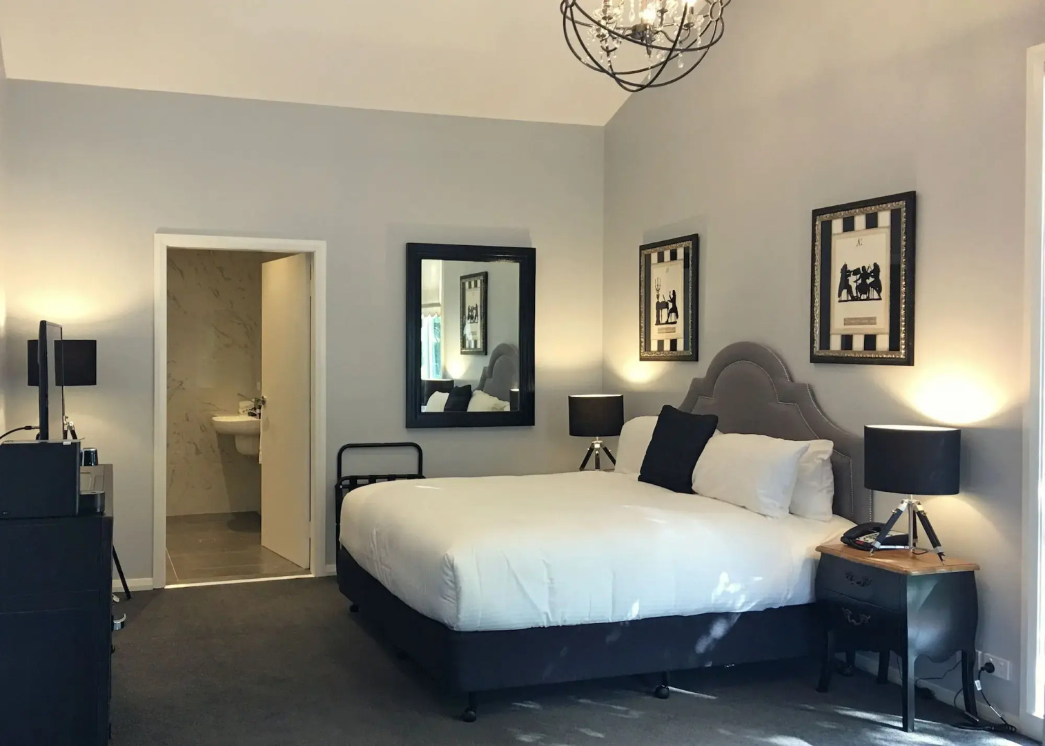 The Convent Hunter Valley Hotel