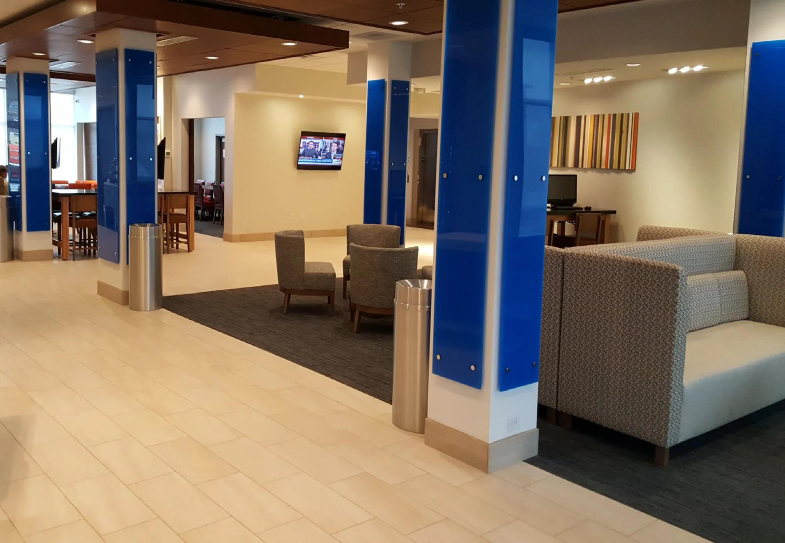 Holiday Inn Express & Suites Toledo West by IHG