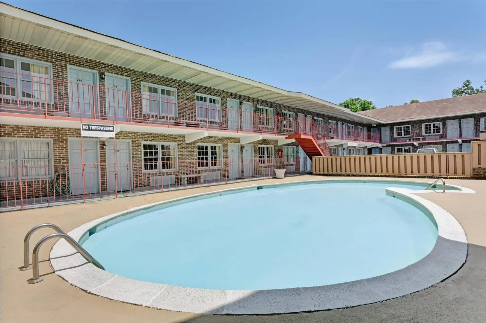 Capt. John Smith Inn