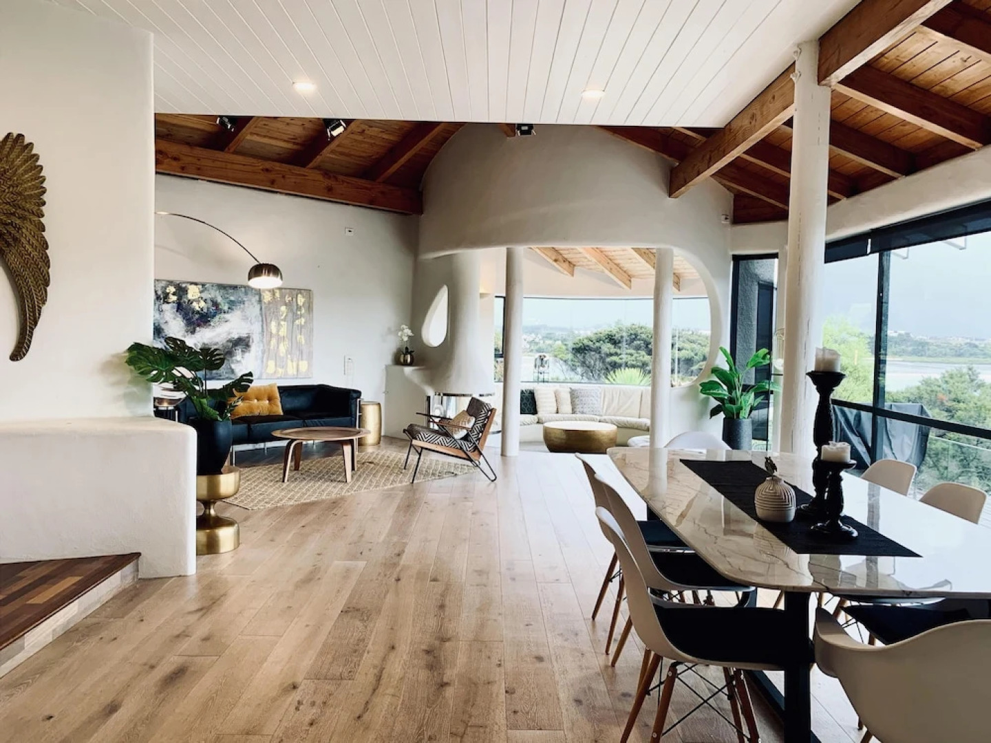 Absolutely unique waterfront experience