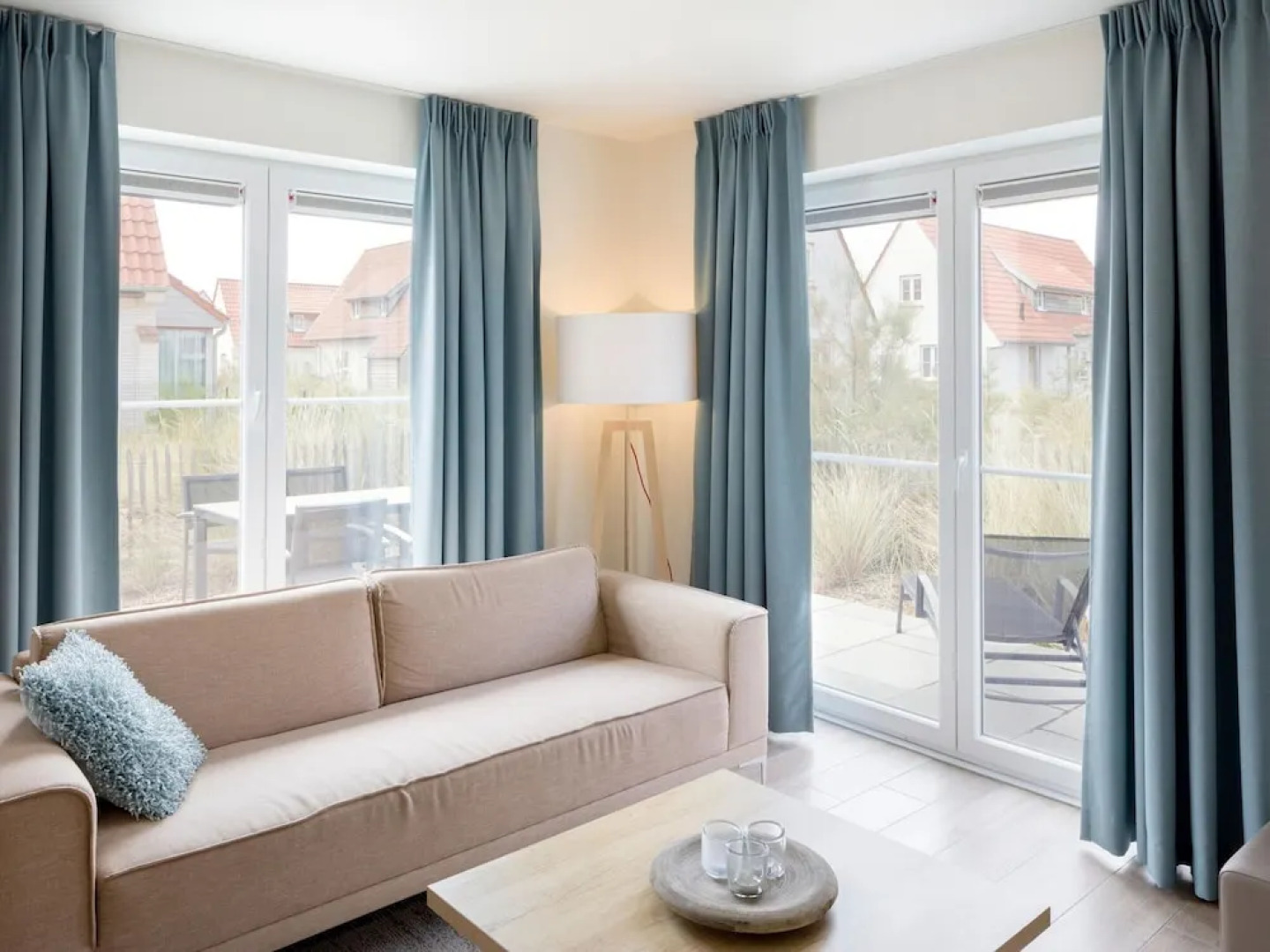 Villa, two Bathrooms and a Washing Machine, Near Ostend