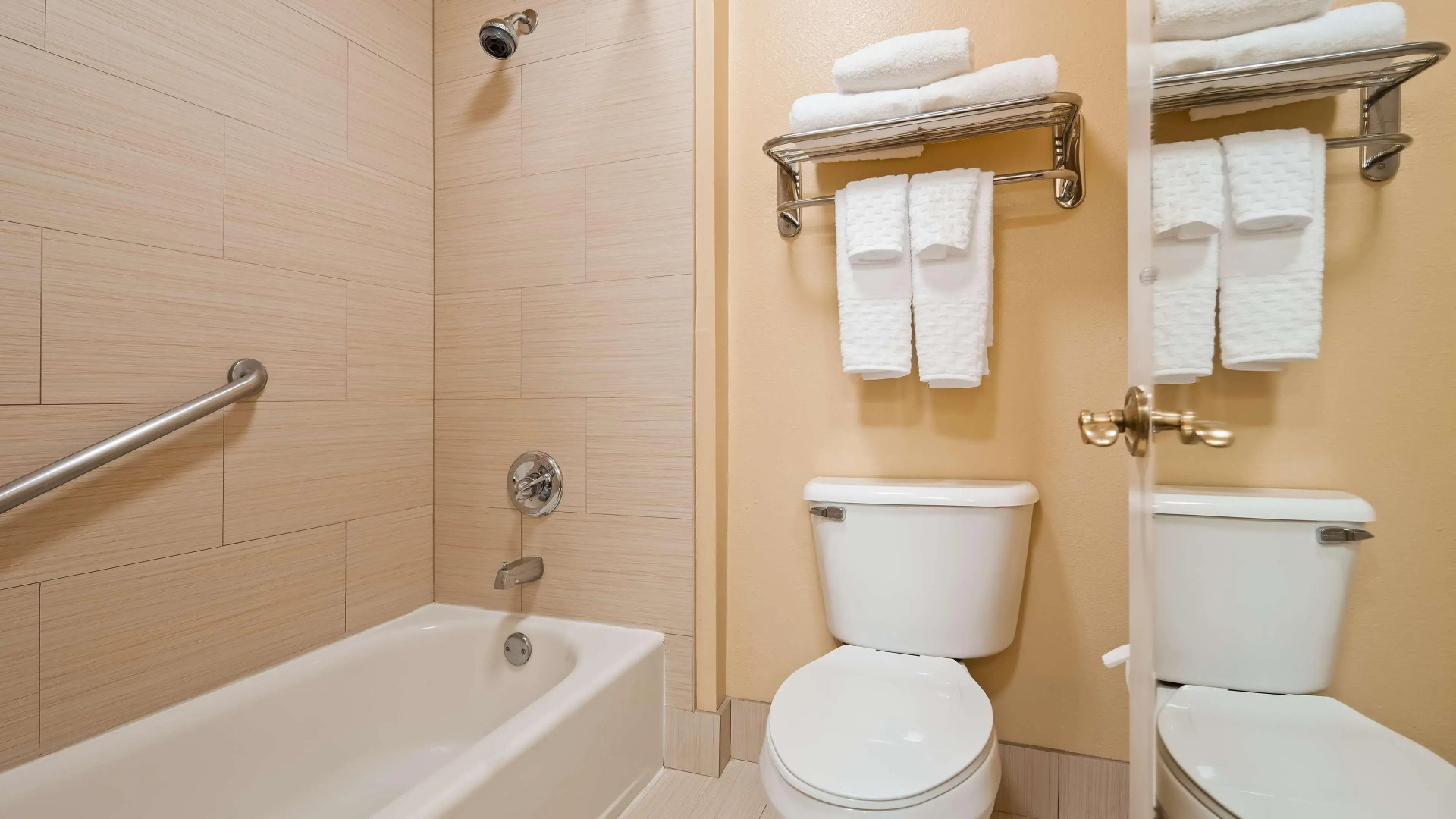 Best Western Plus Bessemer Hotel & Suites