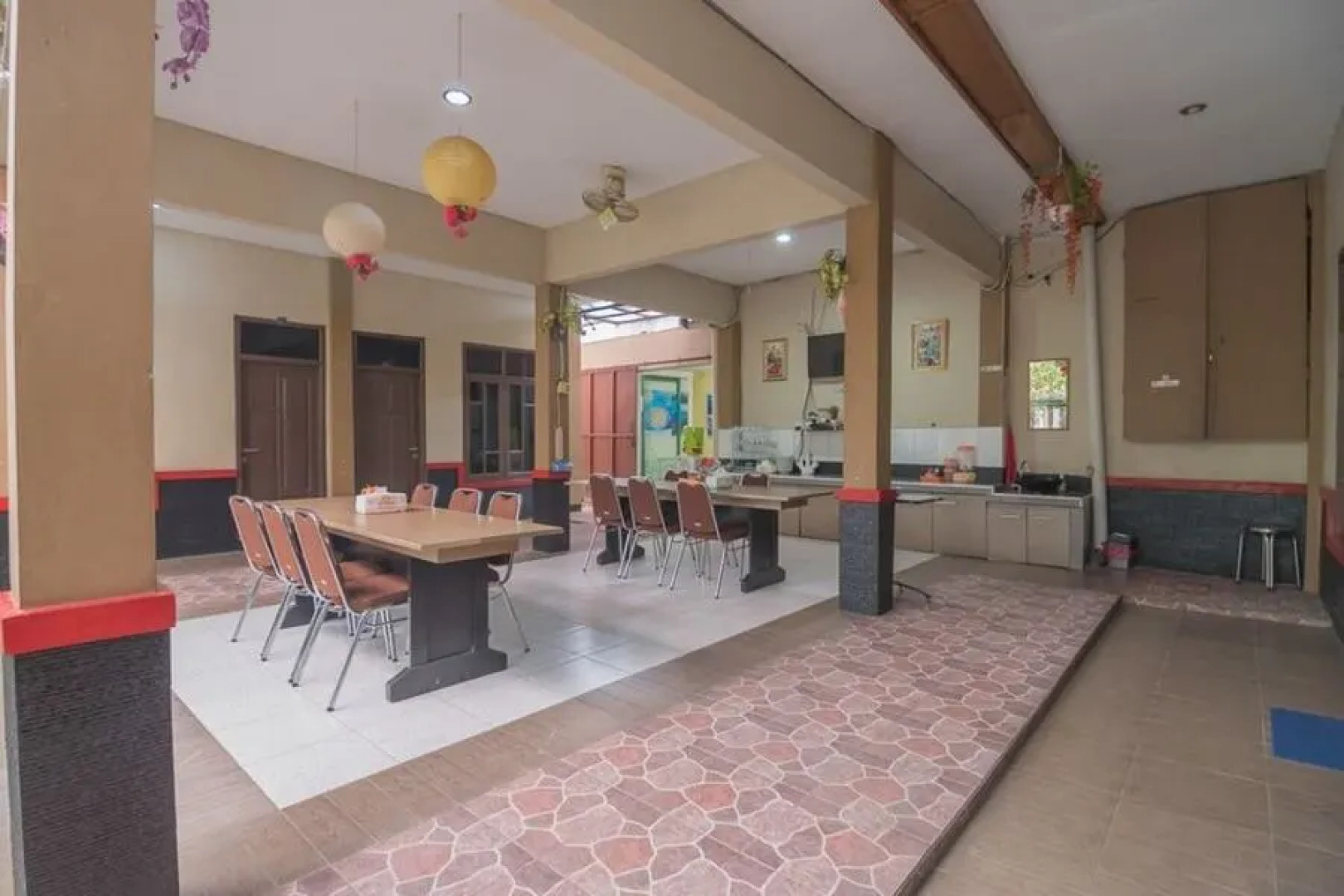 RedDoorz near Radin Intan Airport Lampung 2