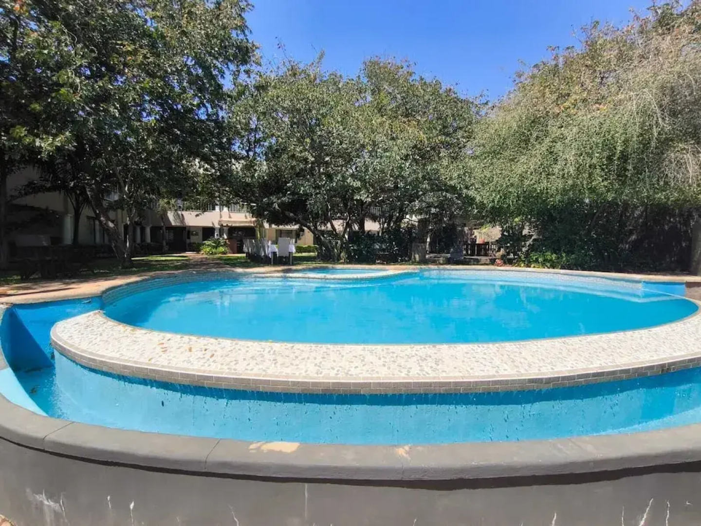 Room in Lodge - Luxury Suite in Zambezi Boutique Lodge 3