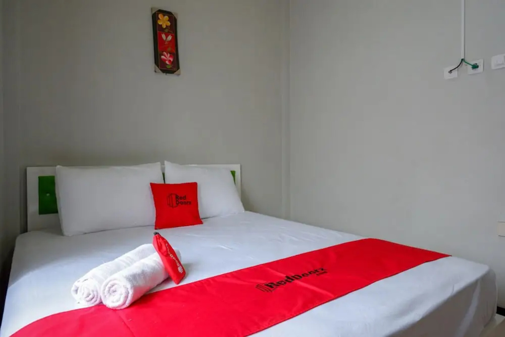 RedDoorz Syariah near Komplek Candi Arjuna Dieng