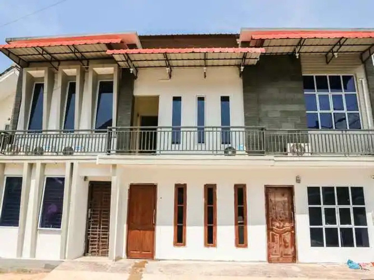 OYO 3377 Checkpoint Residence