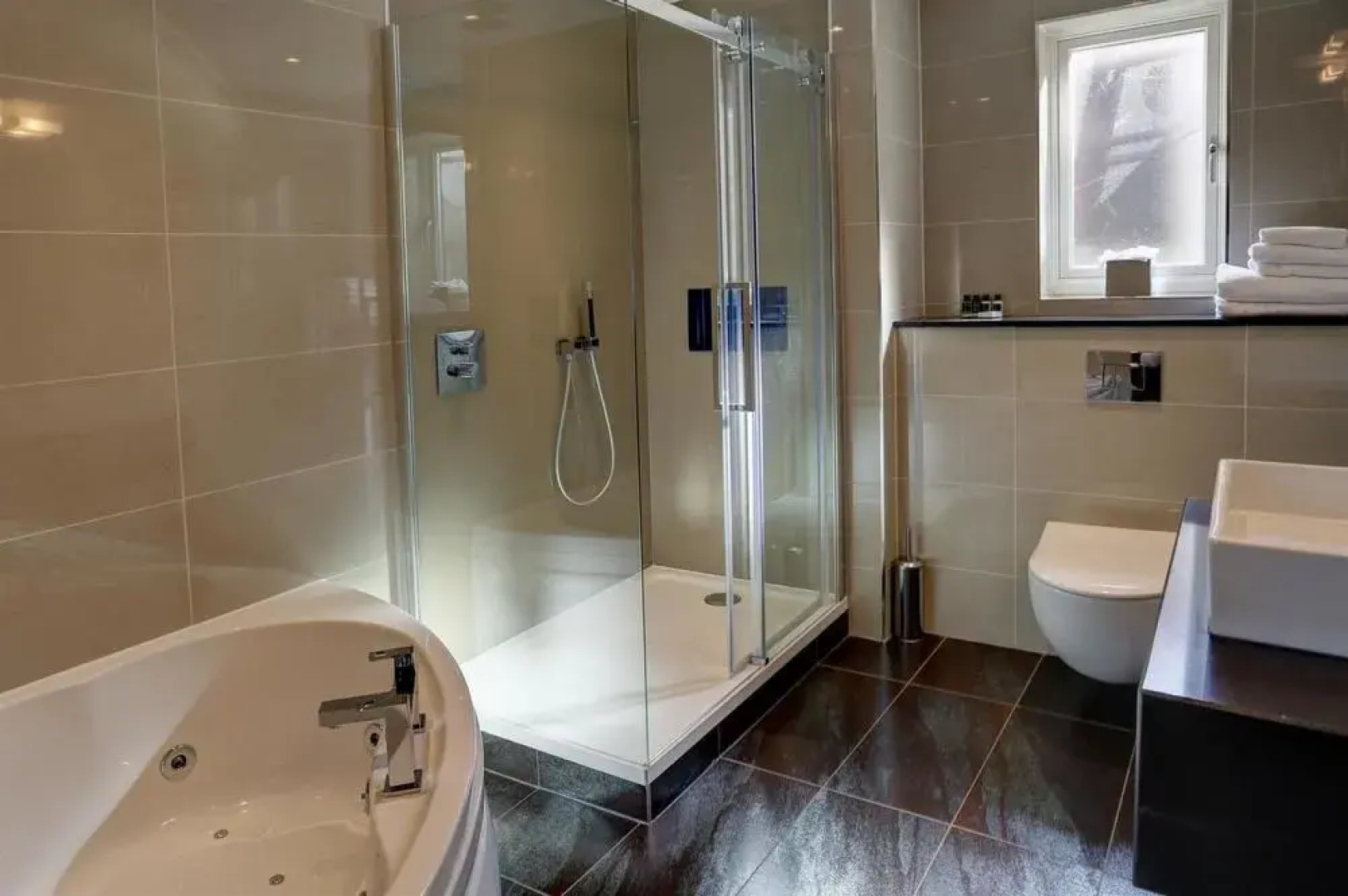 Best Western Frensham Pond Hotel